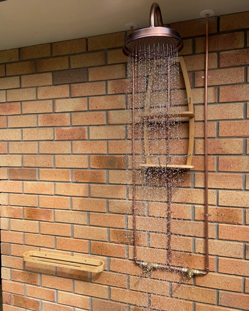 Outdoor Shower_Deluxe Plumbing&Gas