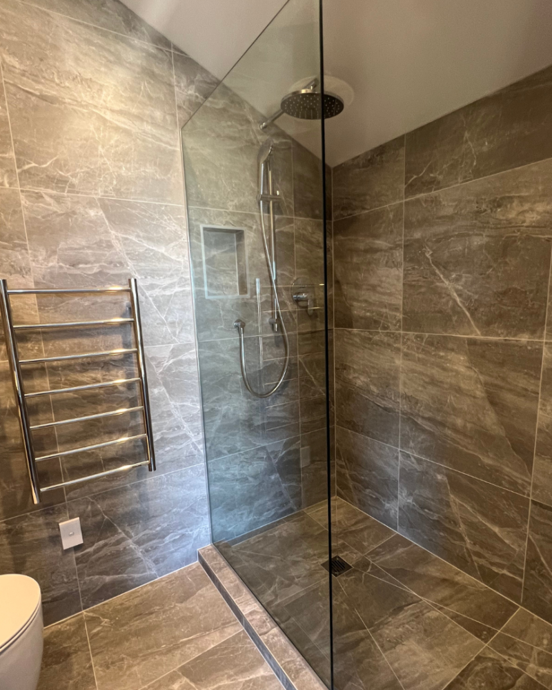 Shower_New Build_Deluxe Plumbing & Gas